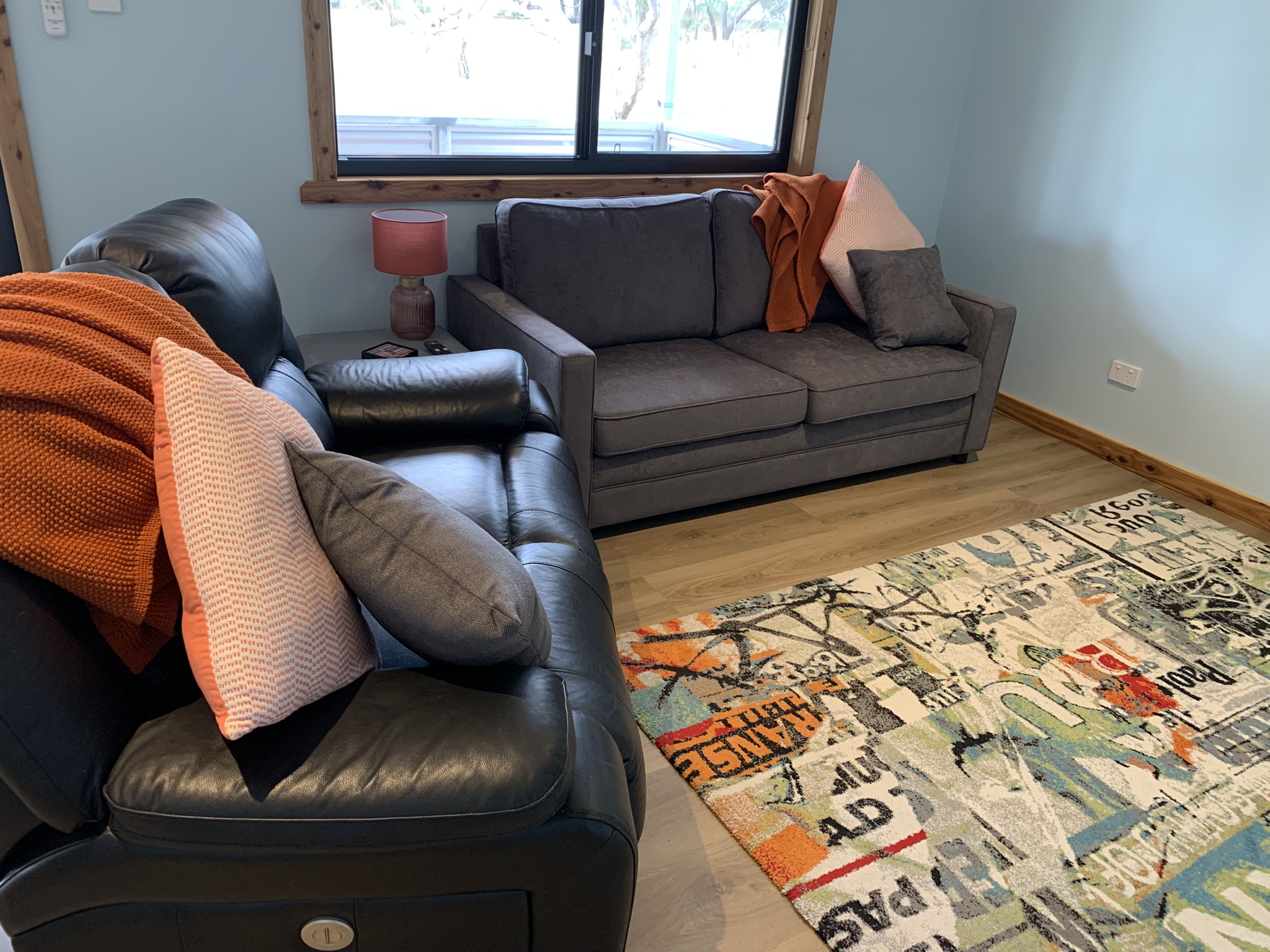 Family Acccommodation KI lounge area